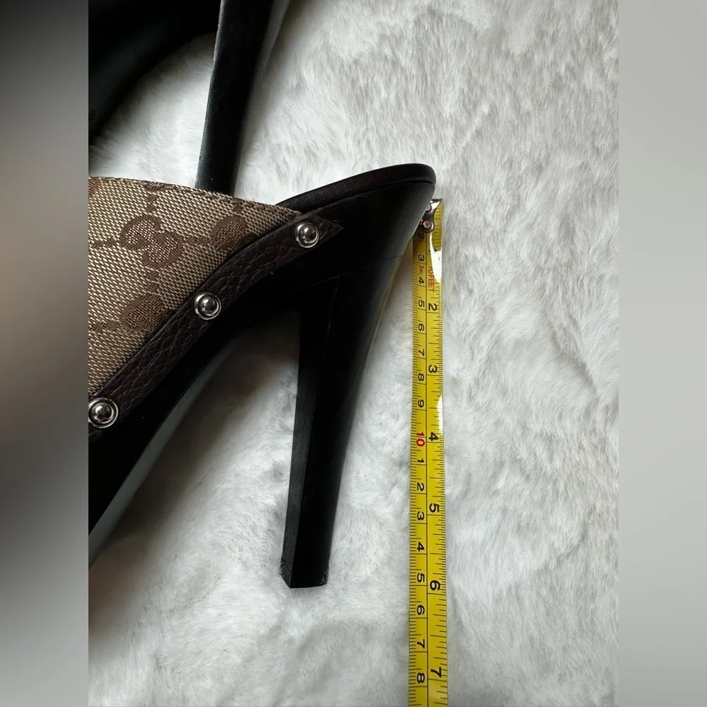 Gucci Women's Brown Monogram Mules - Picture 9 of 17